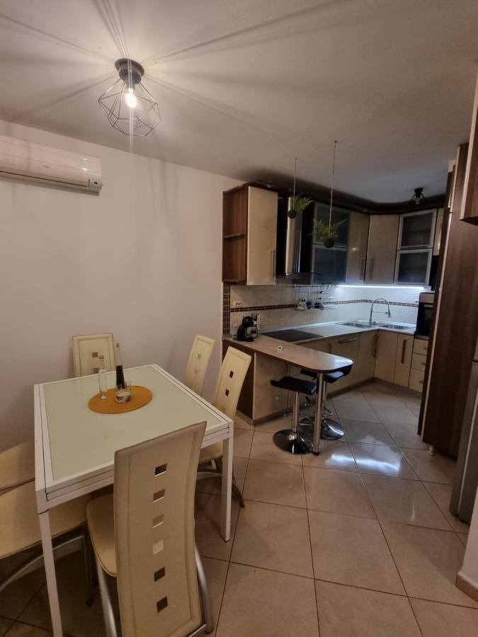 Apartman Dana Apartment Split Exterior photo